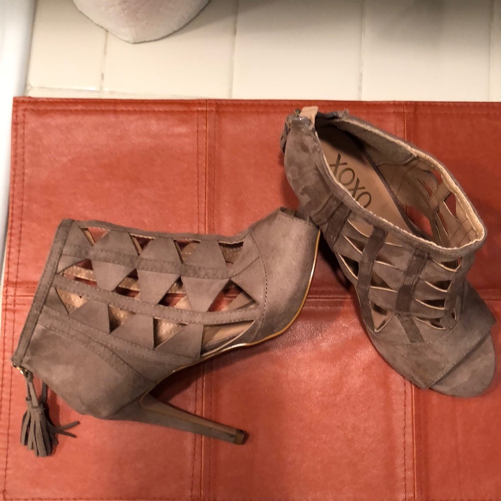 XOXO SHOES